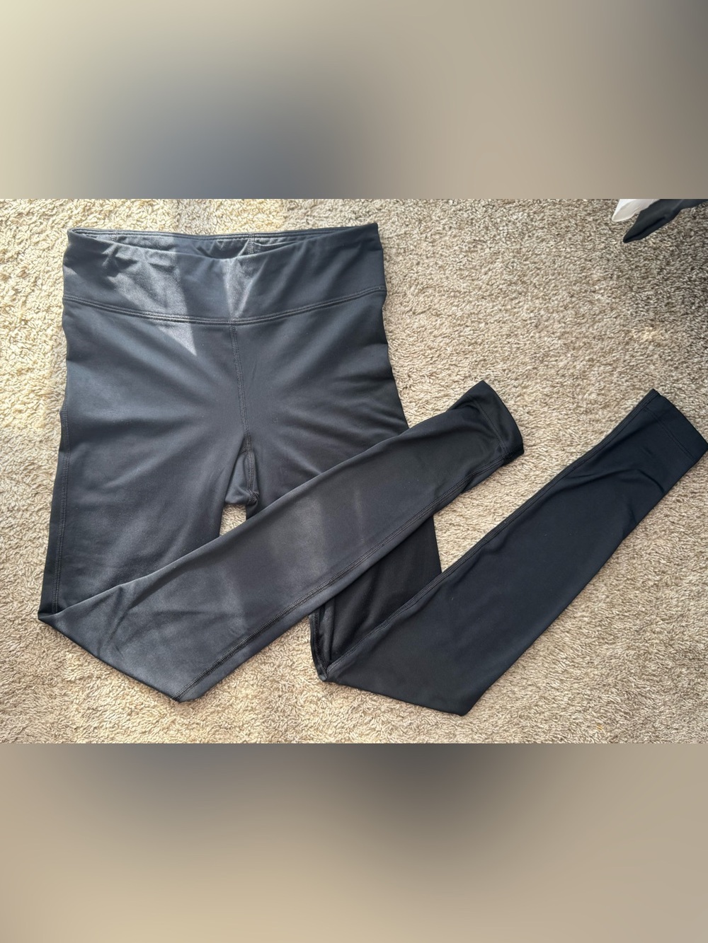 Under Armour Black Athletic Leggings Women’s S Compression Workout